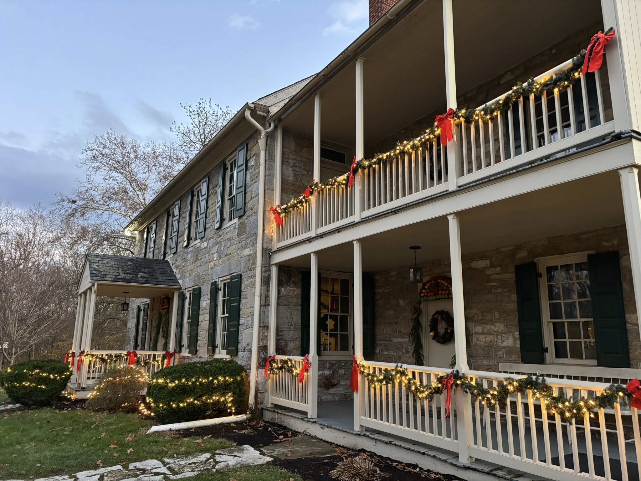 590169354_1297005369106674_8375769629012379572_n